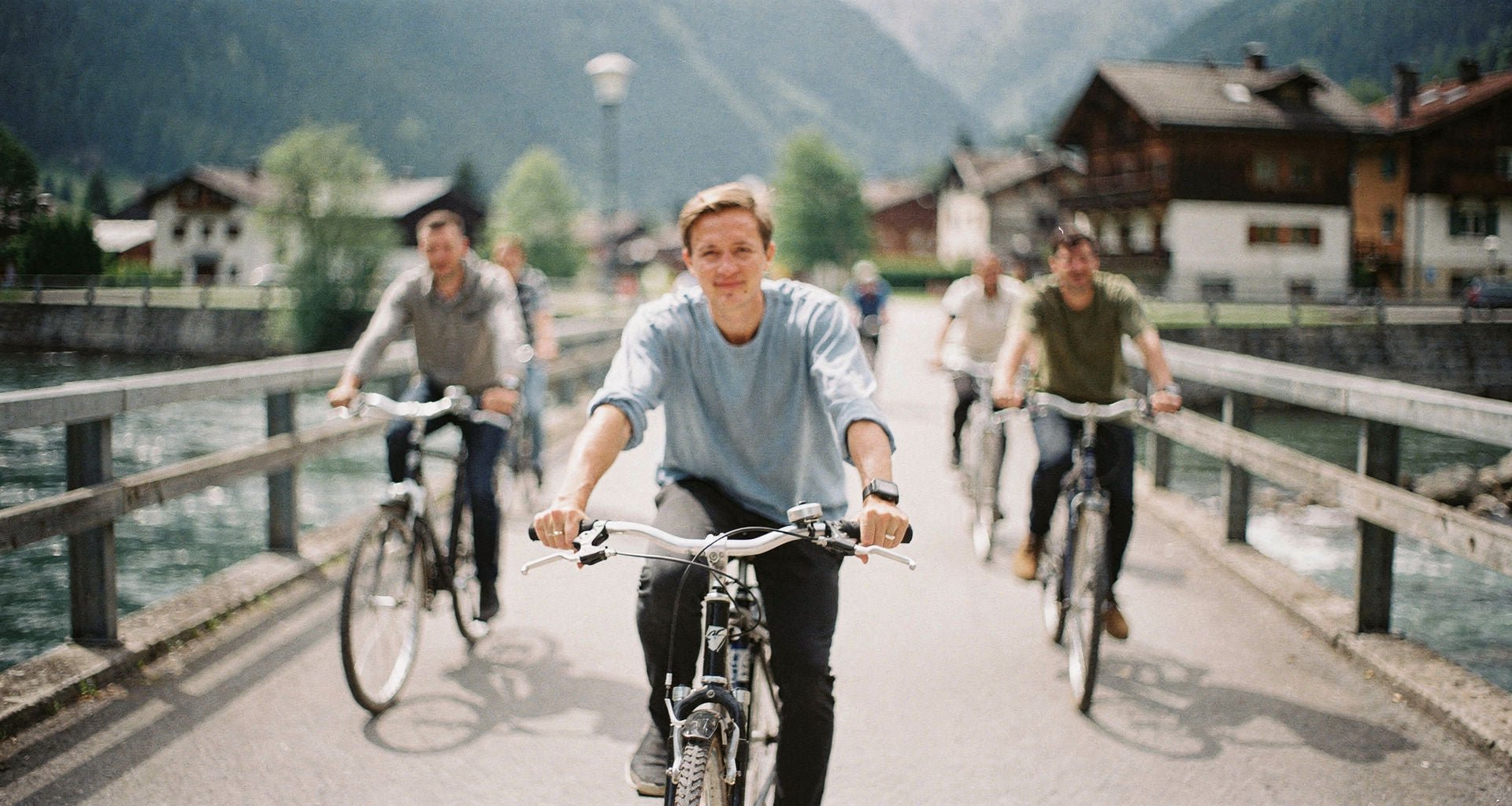 Fahrradfahren: Dein Weg zu Gesundheit, Freiheit und Nachhaltigkeit - Alpensattel.de