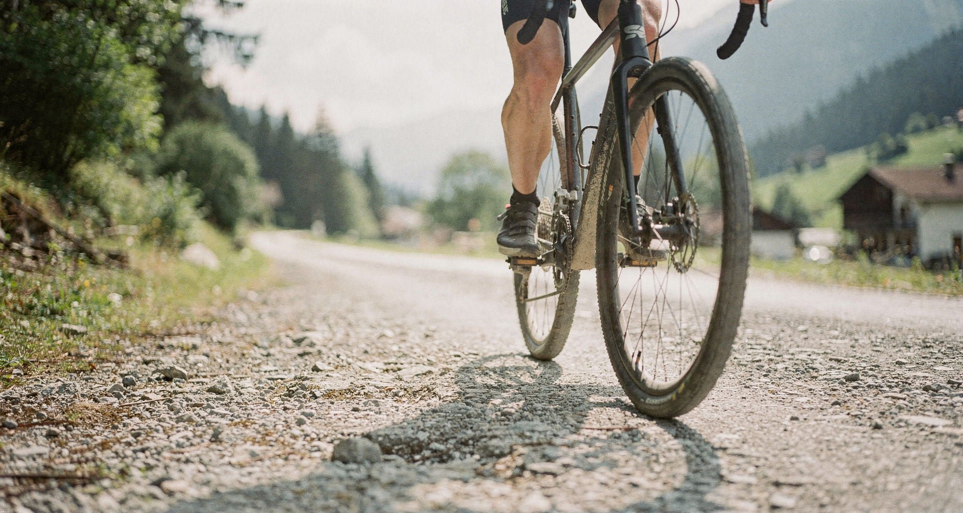 Fahrradsattel Schmerzen als Mann – Taubheit, Druck & Steißbein vermeiden - Alpensattel.de